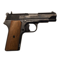 Desna strana pištolja Zastava M88A sa drvenom koricom rukohvata i oznakom 9 mm PARA na navlaci.