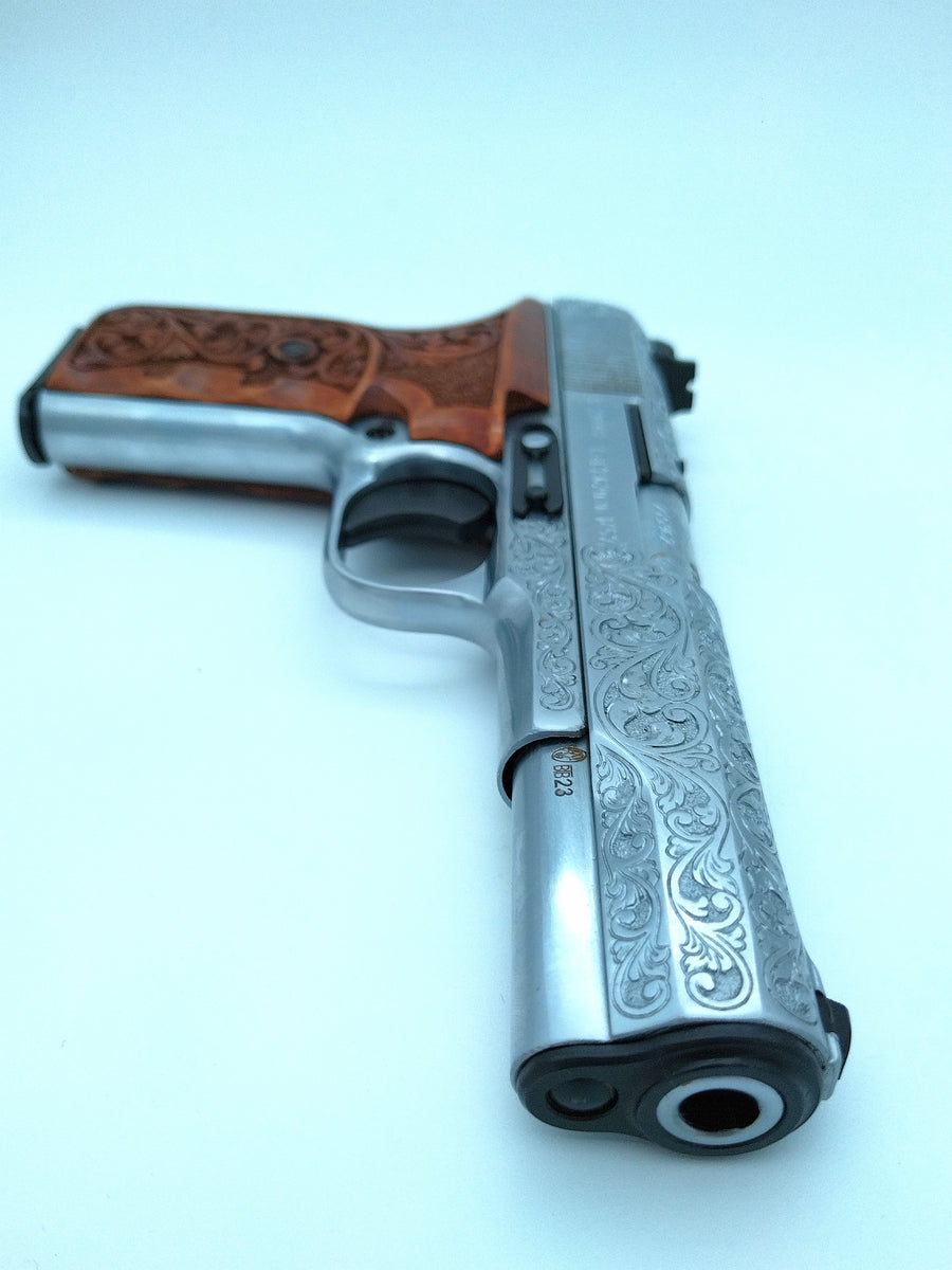 Pištolj CZ M57